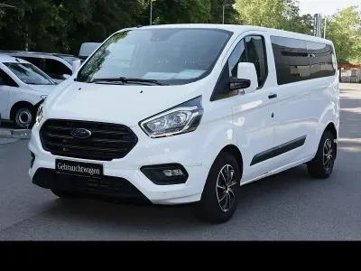 Gebraucht Ford Transit Custom 170 PS (125 kW) 2019 Frostweiß Kombi