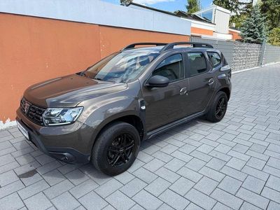 Second-hand Dacia Duster Comfort 125 CP (91 kW) 2019 Maro SUV