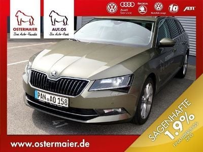 Gebraucht Skoda Superb Style 150 PS (110 kW) 2015 Grün metallic Kombi