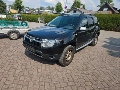 Gebraucht Dacia Duster Lauréate 105 PS (77 kW) 2011 Schwarz SUV
