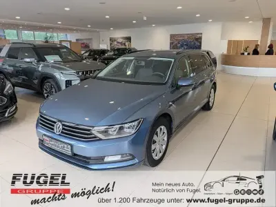 Używany VW Passat Trendline 125 KM (91 kW) 2018 Niebieski Kombi
