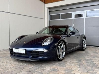 Porsche 911 Carrera