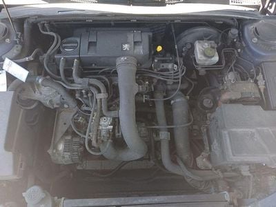 Usado Peugeot 406 88 HP (64 kW) 1996 Azul Sedan
