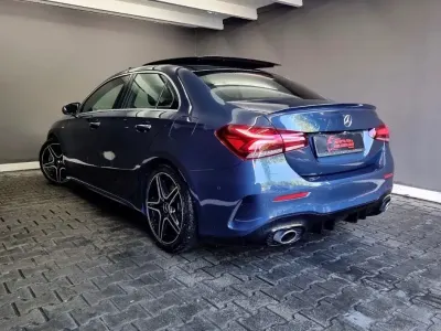 Gebraucht Mercedes A35 AMG AMG 306 PS (225 kW) 2021 Blau Limousine