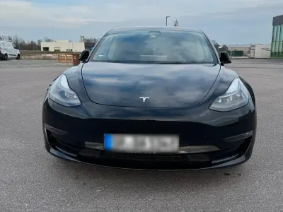 Gebraucht Tesla Model 3 366 kW (498 PS) 2021 Schwarz Limousine