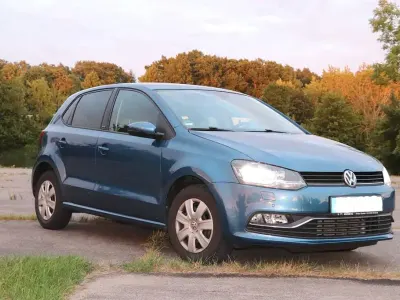 Gebraucht VW Polo Allstar 75 PS (55 kW) 2016 Blau Limousine