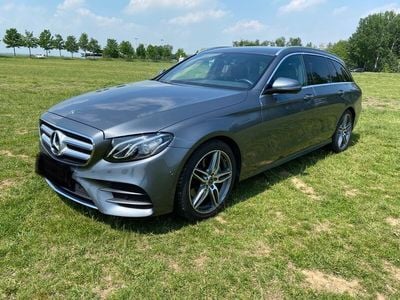 Mercedes E200