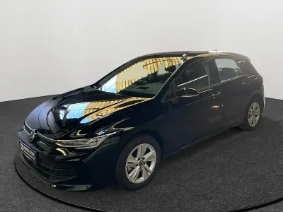 Usata VW Golf VIII Life 150 CV (110 kW) 2025 Argento Berlina