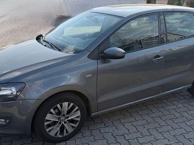 Gebraucht VW Polo Life 69 PS (50 kW) 2013 Grau Kleinwagen
