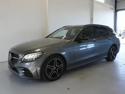 Gebraucht Mercedes C300 AMG line 245 PS (180 kW) 2019 Grau Limousine
