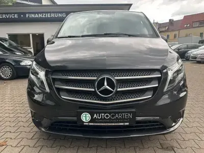 Gebraucht Mercedes Vito Edition 190 PS (139 kW) 2019 Grau Van