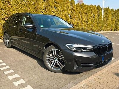 Usata BMW 530 Shadowline 252 CV (185 kW) 2022 Grigio Station wagon