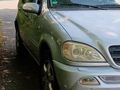 Mercedes ML500