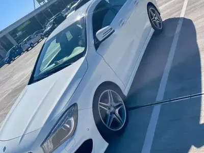 Gebraucht Mercedes CLA180 AMG line 122 PS (89 kW) 2015 Weiß Coupé