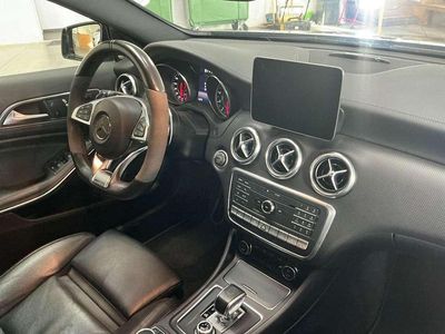 Mercedes A45 AMG
