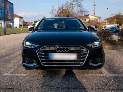 Gebraucht Audi A4 Comfort 204 PS (150 kW) 2021 Grau Limousine