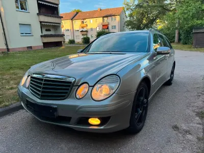 Gebraucht Mercedes E280 195 PS (143 kW) 2009 Silber Kombi