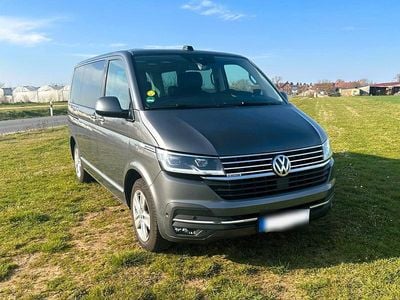 Second-hand VW Multivan Highline 150 CP (110 kW) 2022 Gri Monovolum