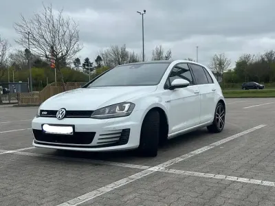 Gebraucht VW Golf VII Sport 184 PS (135 kW) 2014 Weiß Limousine