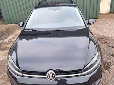 Usata VW Golf VII Comfortline 116 CV (85 kW) 2017 Nero Station wagon