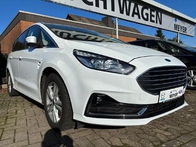 Gebraucht Ford S-MAX Titanium 150 PS (110 kW) 2021 Frostweiß Van / Kleinbus