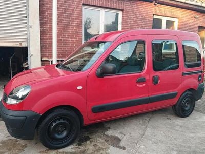 Rot Gebraucht 2007 Renault Kangoo Limousine | 1.900 € (Guter Preis)