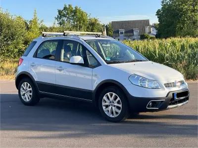 Gebraucht Fiat Sedici 120 PS (88 kW) 2011 Weiß SUV