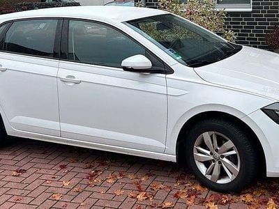 Weiß Gebraucht 2019 VW Polo Comfortline Kleinwagen | 9.900 € (Fairer Preis)