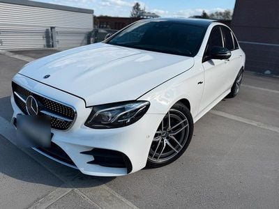 Używany Mercedes E53 AMG AMG 194 KM (142 kW) 2018 Biały Sedan/Limuzyna