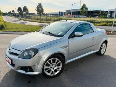 Gebraucht Opel Tigra 123 PS (90 kW) 2005 Silber Cabrio