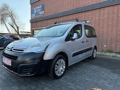 Gebraucht Citroën Berlingo Feel 99 PS (72 kW) 2016 Grau Van / Kleinbus