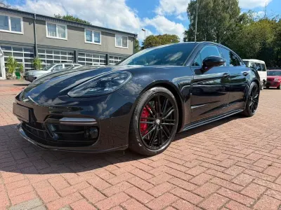 Gebraucht Porsche Panamera Turbo 549 PS (403 kW) 2018 Schwarz Kleinwagen