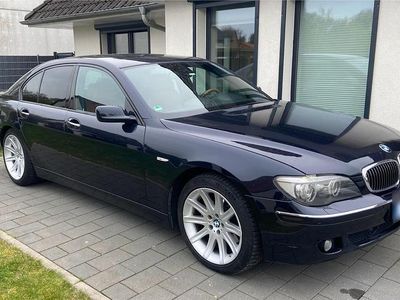 Begagnad BMW 730 231 HK (169 kW) 2006 Svart Sedan