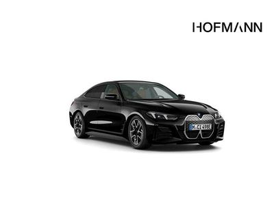 Saphirschwarz metallic Neu 2025 BMW i4 Comfort Edition Limousine | 53.235 € (Fairer Preis)