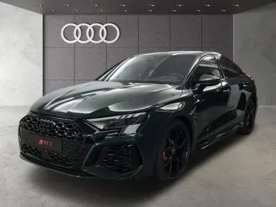 Gebraucht Audi RS3 Ambiente 400 PS (294 kW) 2023 Individuallackierungen audi exclusive Limousine