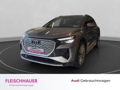 Grau Gebraucht 2022 Audi Q4 e-tron S-Line SUV | 32.980 € (Fairer Preis)