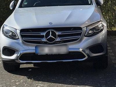 Mercedes GLC220