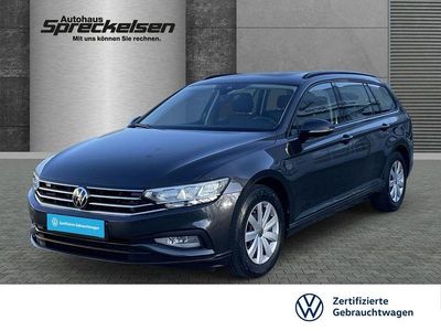 Gebraucht VW Passat Basis 150 PS (110 kW) 2021 Grau Kombi