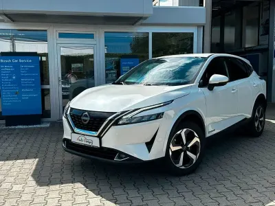 Gebraucht Nissan Qashqai N-Connecta 158 PS (116 kW) 2023 Weiß SUV
