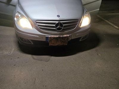 Mercedes B150