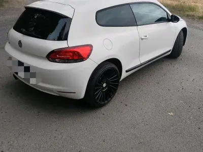 Gebraucht VW Scirocco 200 PS (147 kW) 2009 Weiß Coupé