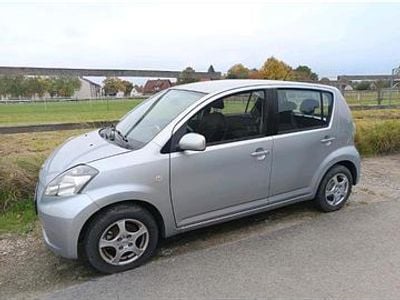 Gebraucht Daihatsu Sirion 2005 Silber Kleinwagen