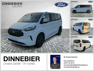 Gebraucht Ford Tourneo Custom Titanium 136 PS (100 kW) 2025 Weiß (metallic) Van