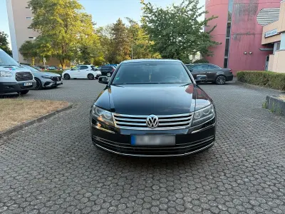 Gebraucht VW Phaeton 245 PS (180 kW) 2015 Schwarz Limousine