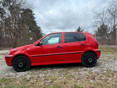 Gebraucht VW Golf IV 64 PS (47 kW) 2001 Rot Kleinwagen
