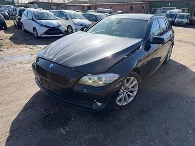 Gebraucht BMW 520 Sport Line 184 PS (135 kW) 2011 Schwarz Kombi