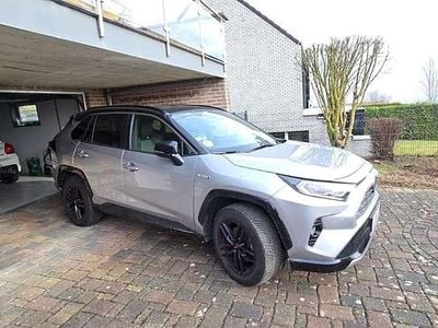 Gebraucht Toyota RAV4 Hybrid Edition 218 PS (160 kW) 2021 Silber SUV