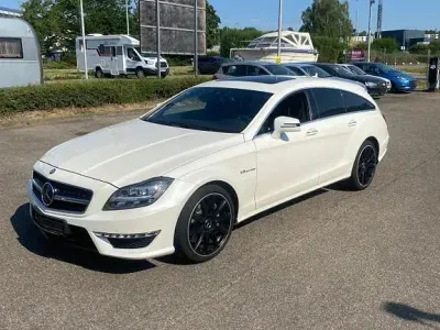 Gebraucht Mercedes CLS63 AMG AMG 525 PS (386 kW) 2012 Weiß Coupé