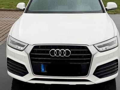 Gebraucht Audi Q3 S-Line 150 PS (110 kW) 2016 Weiß SUV