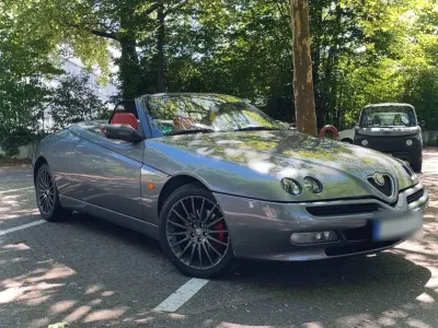 Gebraucht Alfa Romeo Spider Lusso 155 PS (114 kW) 1999 Grau Cabrio